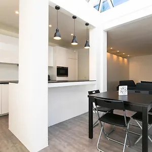 Niclas Luxury Roma